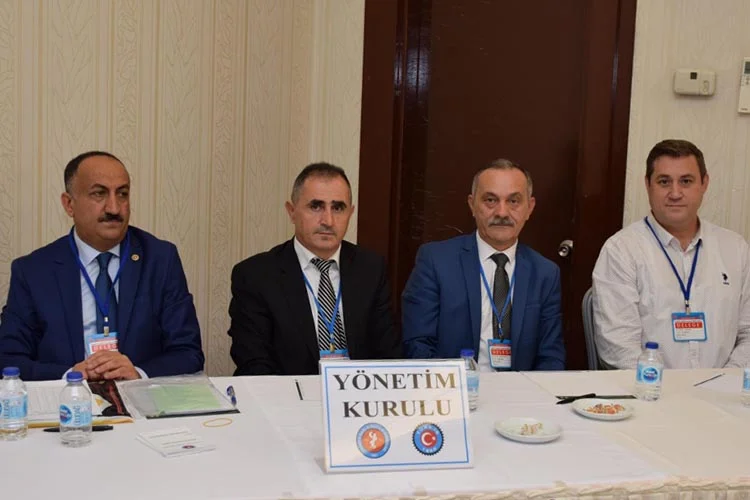 Sağlık İşçileri Sendikası yenilenerek geleceğe yürüyor 6 sendika kongre 4 8RaM2 r7lh