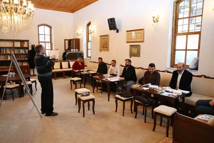 Şeyh Ethem Sırrı Efendi Kültür Evi feyz veriyor 1 seyhethemtekkesifeyzveriyor 1 SvmbQ4y6Me