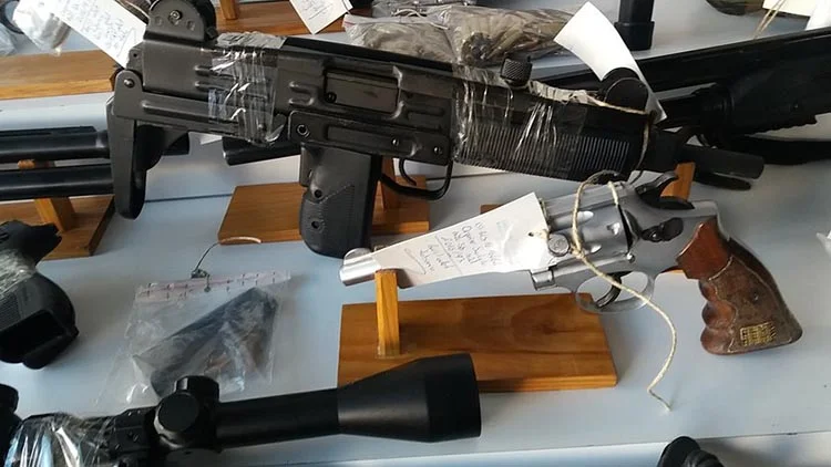 Beykoz’da büyük operasyon. Cephanelik çıktı… 3 sil jHeVjLS1Z8