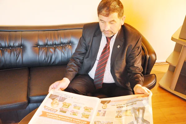 soylu ak par 6pJbIQ2SCD