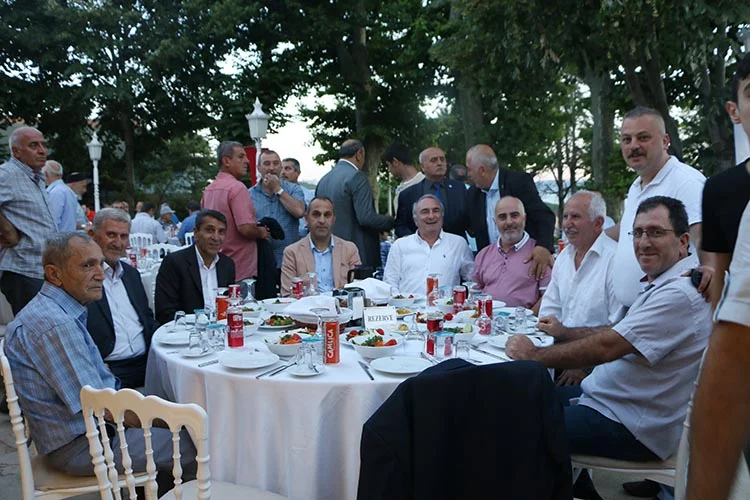 Selman Esmerer: ‘İttifak yaptık, dinden çıkmadık’ 5 sp beykoz iftar 14 AcJCltaVod
