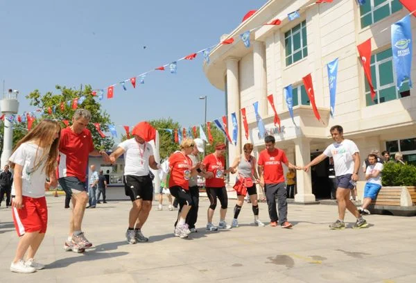 Yüzlerce Beykozlu aynı anda koştu 2 spor mans v I