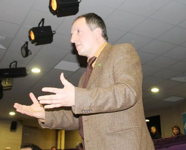 spor seminer mustafa b r97ZcyyHar