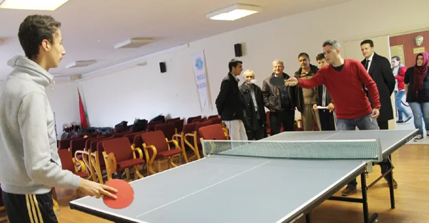 sporkulub 5hQC6O8pAg