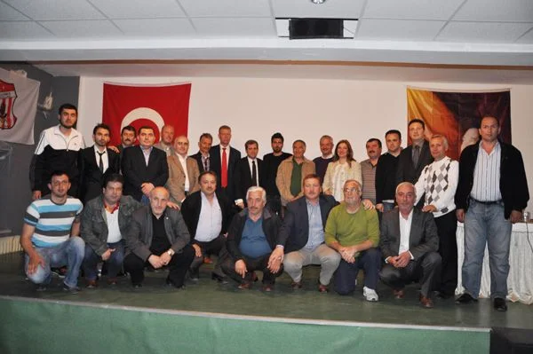 Muhataplarına Sporda Şiddet Konferansı 1 sporsidd O9Xpq3ylcM