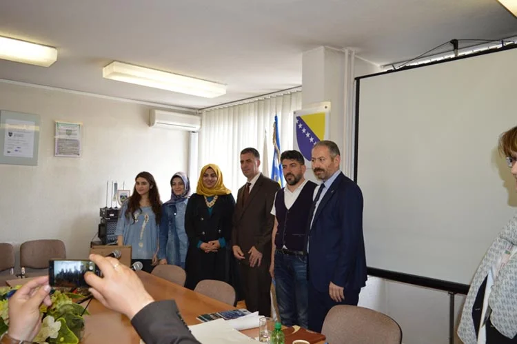 Bosnalı Sümeyye’nin tek hayali Türkiye 1 sumey HAeMHFWkkD