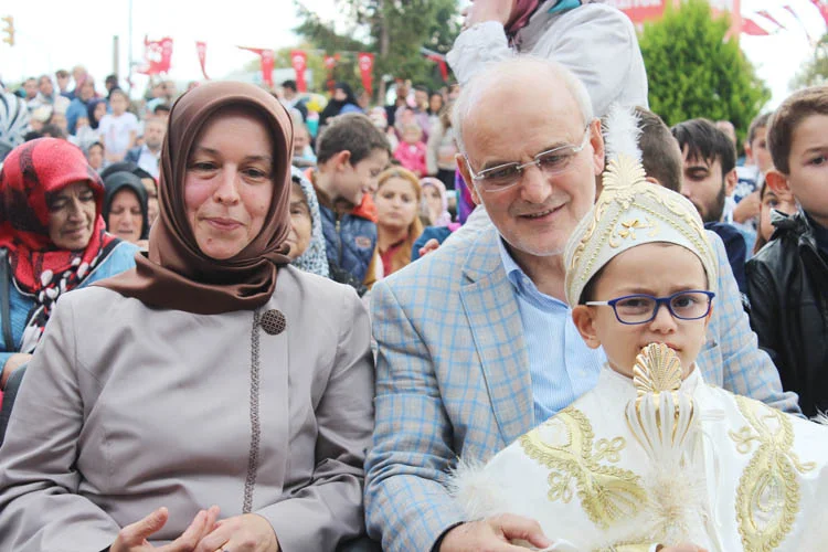 Beykoz'da geleneksel sünnet şöleni yapıldı 1 sunnet beykozbel 26 8C i