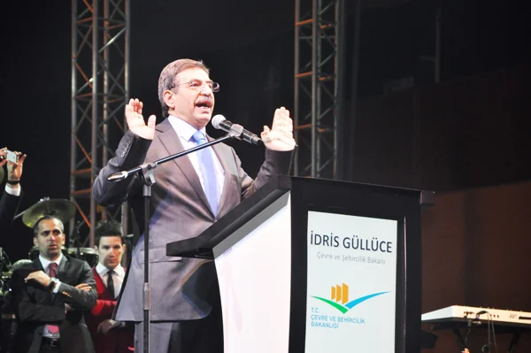 tapu gullu Vxo0aImq Q