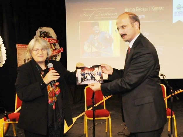 Aşık Taşlıova'ya Beykoz'da anma gecesi 4 tasliova beykoz 3 bT hBPK4ON