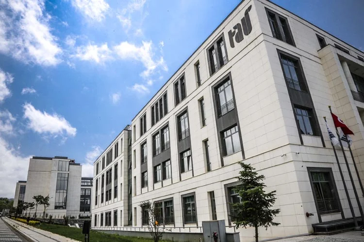 Beykoz TAÜ’den Boğaziçi İmam Hatip’e kodlama eğitimi 3 tau hatip 4 DlISdXL58T