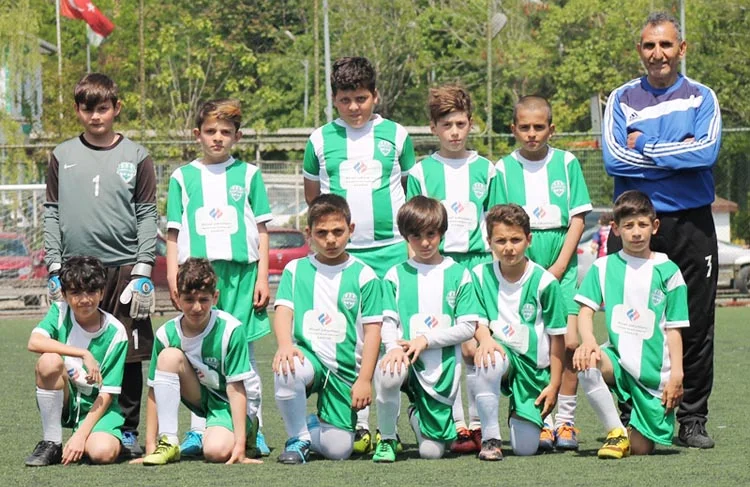 TED Koleji Örnekköy'ü son anda yakaladı: 1-1 3 ted 4 GVqeyC Bg3