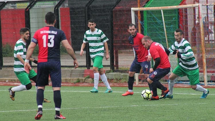 TED İstanbul futbol derslerine devam ediyor 2 ted spor 3 NFOS4NaCmi