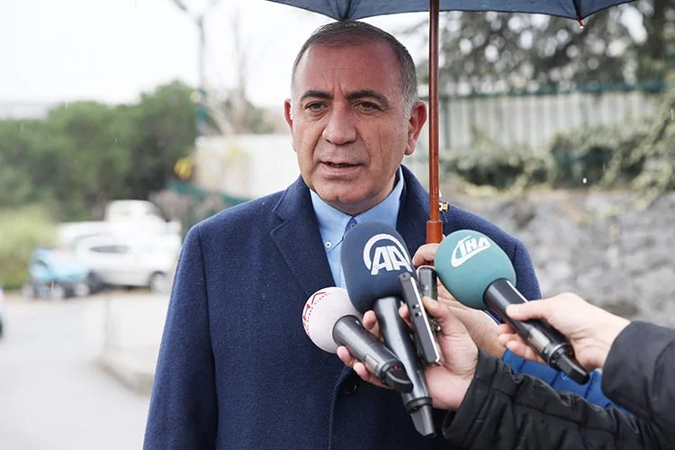 Gürsel Tekin taziye için Beykoz’a geldi 1 tek 0ZThZ1rh6K