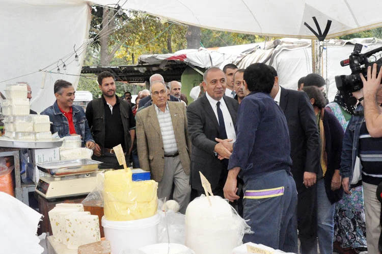 CHP’li Gürsel Tekin Beykoz’u kolaçan etti 6 tekin zi sec 16 ybYG8dsXPe