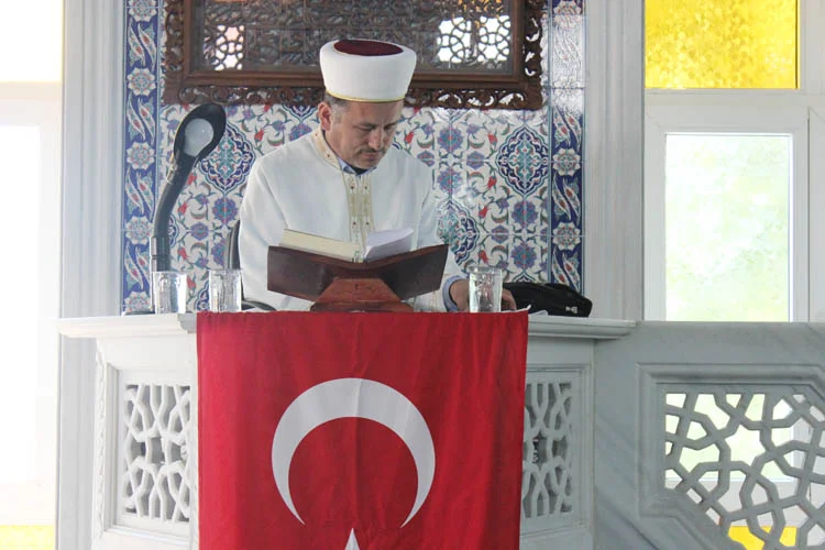 15 Temmuz şehit ve gazileri Beykoz’da dualarla yad edildi 1 temmuz darbe mevlid 3 LeOmc1D0ko