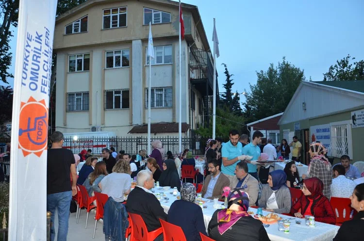 TOFD Beykoz Şubesi'nin geleneksel Uraylı iftarı 1 tofd beykoz ift HXhSY8qsrb