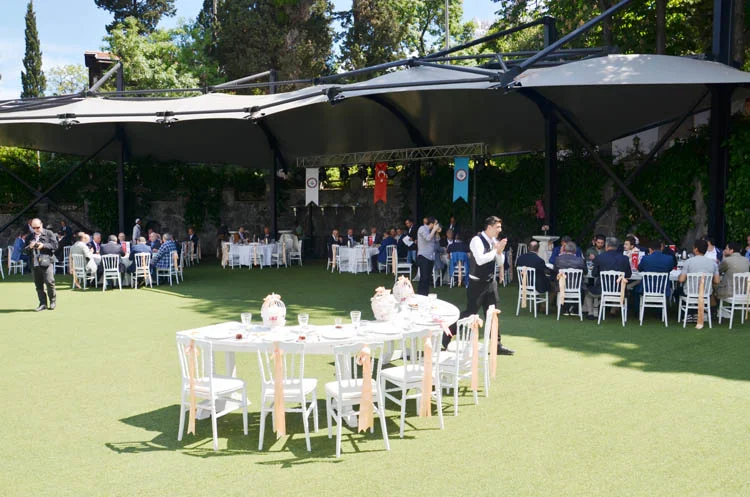 Beykoz Trabzonlular vefa örneği sergiledi 2 trabzon kah mih 2 1Kl4DCIST4