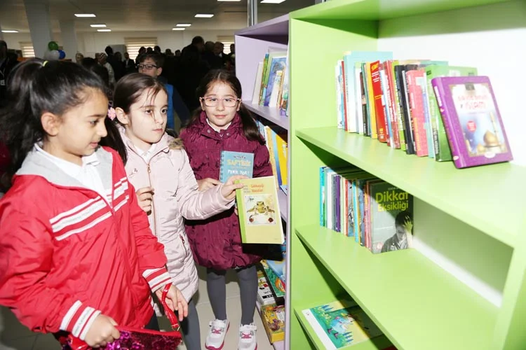 Beykoz'da Kemalettin Tuğcu Çocuk Kütüphanesi açıldı 4 tugcu 4 DQc0dZYFKe