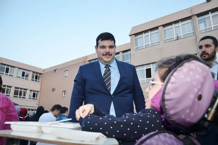 TÜGVA Beykoz iftarında gençlik coşkusu 5 tugvabeykoziftarindegenclikcoskusu 2 F9ZDB3zaiw