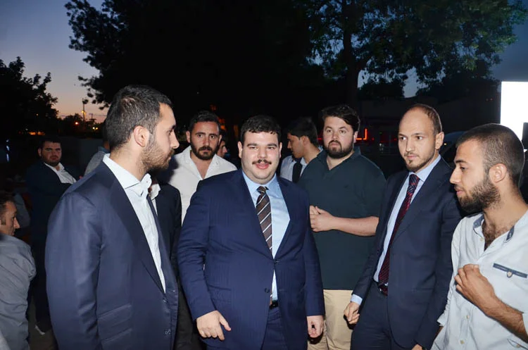 TÜGVA Beykoz iftarında gençlik coşkusu 4 tugvabeykoziftarindegenclikcoskusu 8 16TftcjQv