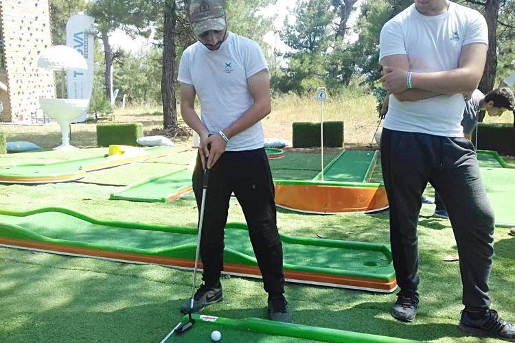 Beykozlu gençlerin yaz kampı Saros'da başladı 2 tugvasaroskampbasladi