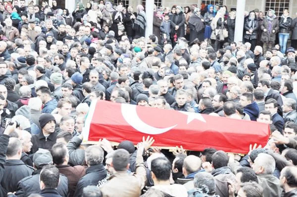 turgay sariboga mans eovv5PFNJL