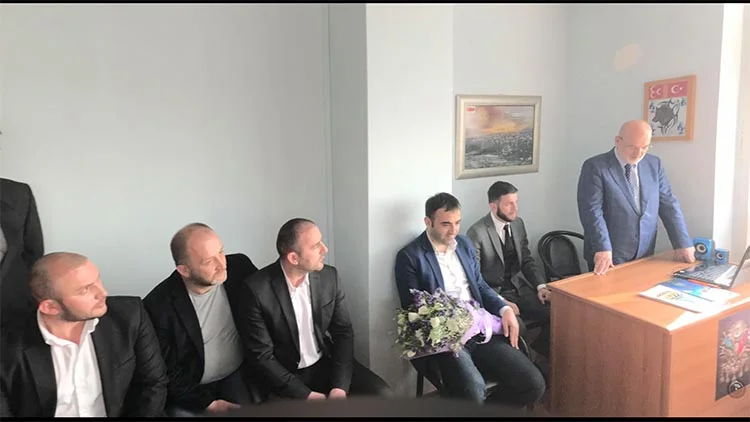 Beykoz’da ülkücü gençler ‘EVET’ dedi 1 u EoC DVKVDD