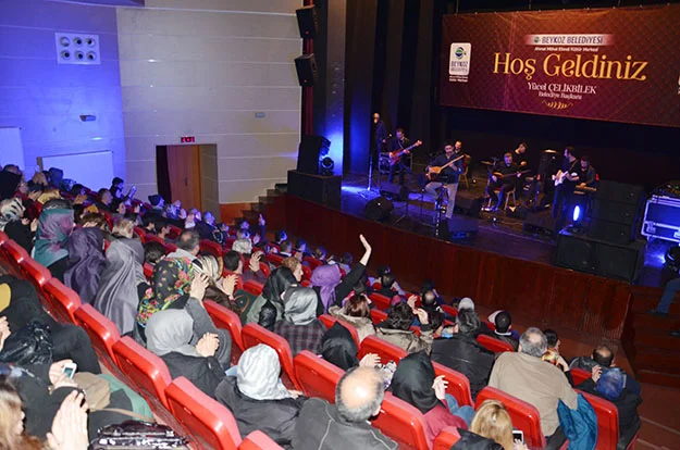 ugur isilak konser db gg