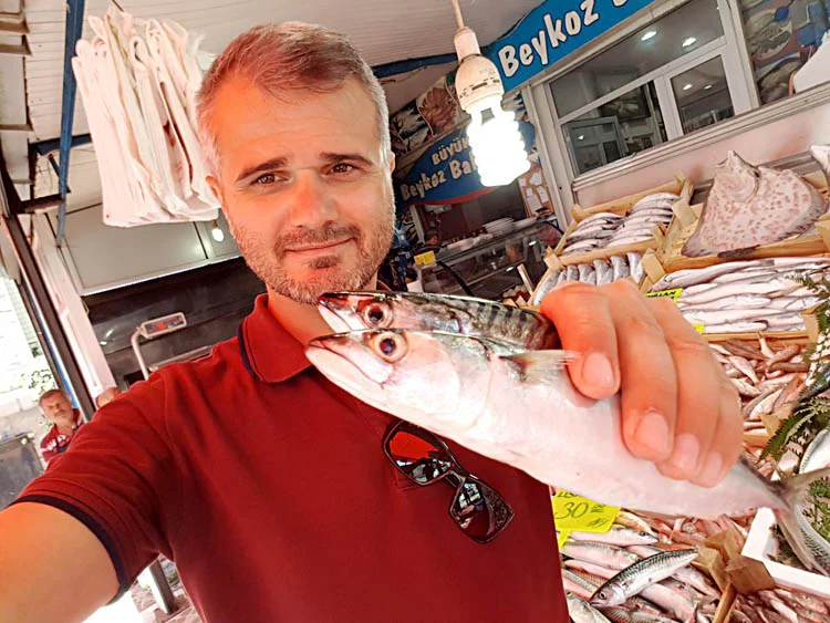 Beykoz tezgahlarında uskumru bereketi 2 uskumru bere RH7LQ YGt1