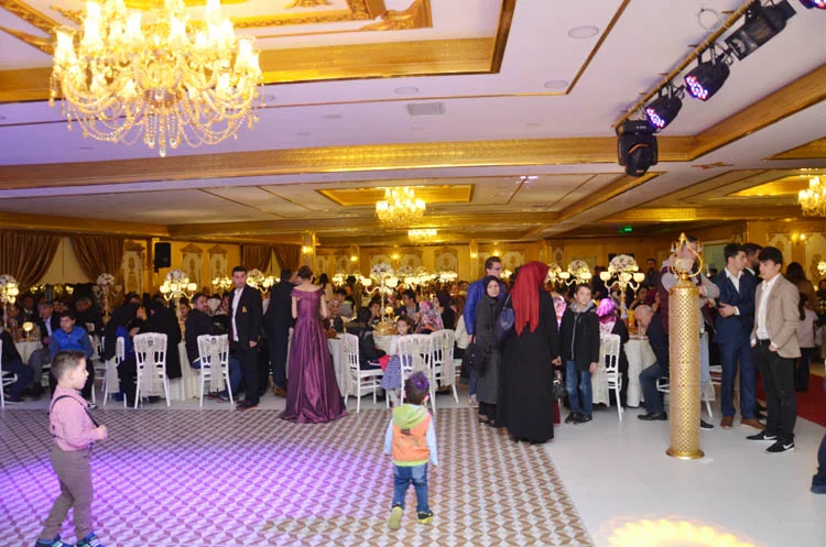 Beykoz’da Ustabaşı ailesinin düğün heyecanı 2 ustabasi dugun 2 VU0TX28XIb