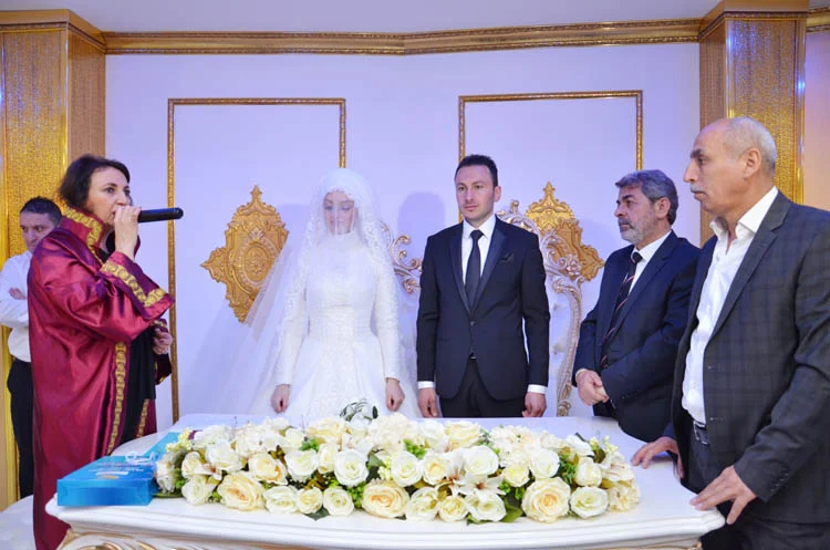 Beykoz’da Ustabaşı ailesinin düğün heyecanı 1 ustabasi dugun 3 F8b16hiBNR