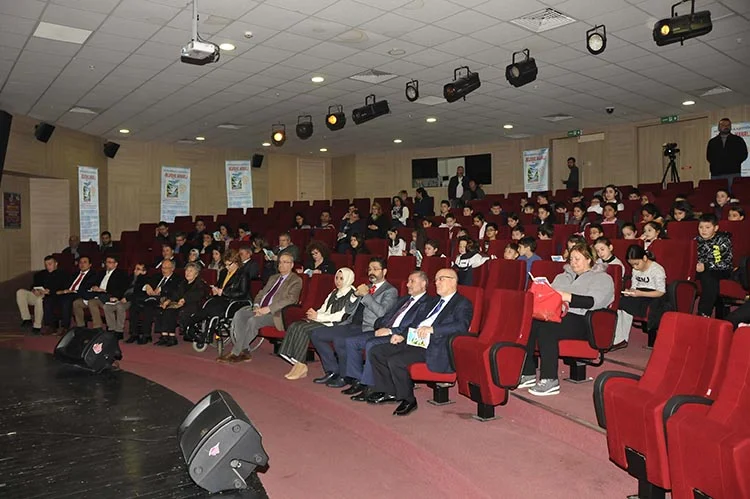 Bu kitap Beykoz’a bir vefa borcudur 1 ve 4GEQ 4qBQ0