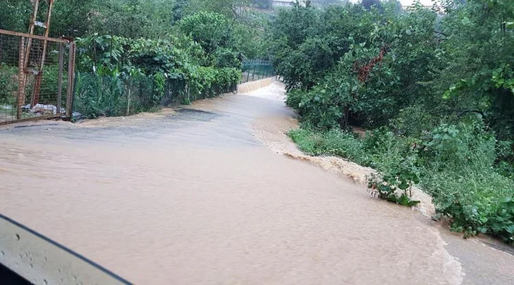 Beykoz, sağanak yağmur ve sonuç 2 yagmur beykoz 6 ASSK FGiJW