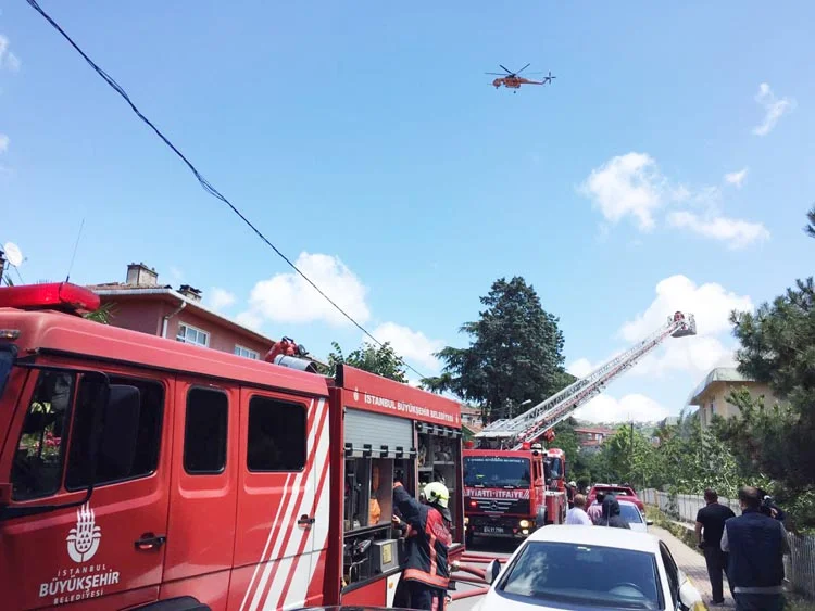 Beykoz'daki öğretmen lojmanında yangın çıktı... 2 yangin beykoz 4 GXXCUV4DUP