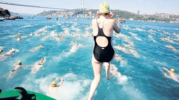 Üç yüz Rus yüzücü Beykoz'a gelecek... 2 yaris 2 5c5JlD6D0B