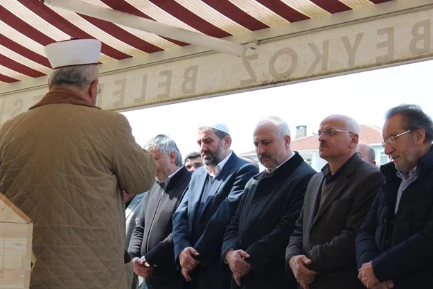 Yaşar Şahin'in babası vefat etti 1 yasar sahin baba vefat 3 cAweBSR514