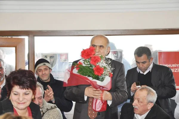 CHP’de 3. Aday Sendikacı Yener Kaya 1