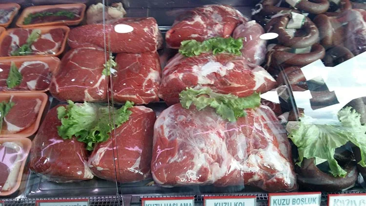 Kasabım Ömer Beykoz’da et fiyatlarını düşürdü 2 yesem et beyk wk