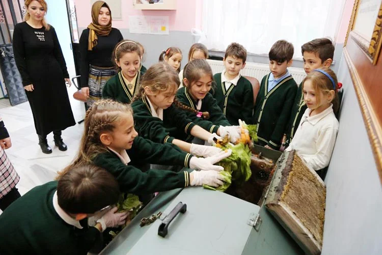 Beykoz’da 58 okulun yeşil mücadelesi 1 yesil okul beyko DPZV7fONLQ