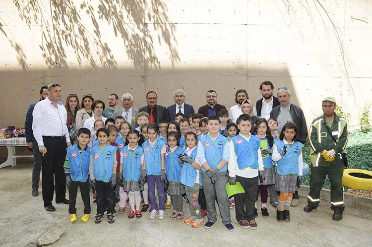 Beykoz’da yeşil okullar atıklarla yem yeşil oluyor 2 yesil okul beykoz 5 G9j3nyNtVl