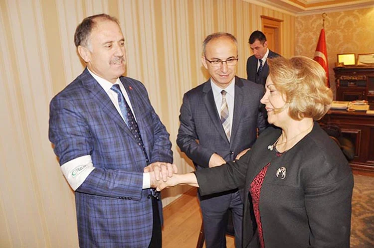 Beykoz'da Yeşilay Haftası yoğun geçecek 2 yesilay beykoz 2 HS4GesGW T