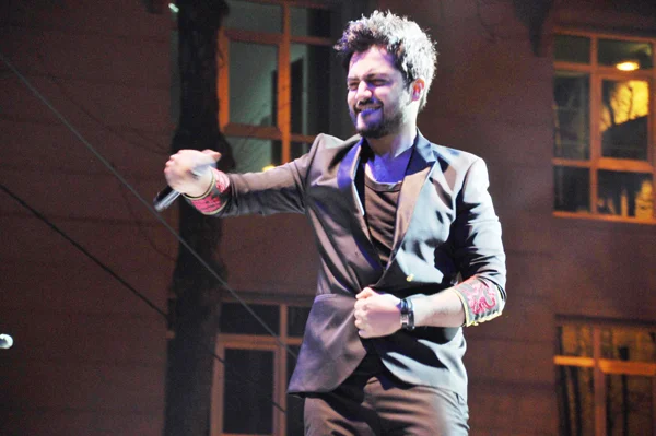 Yusuf Güney ve Rafet El Roman fırtınası 1 yusuf kons FnKpeU46s5