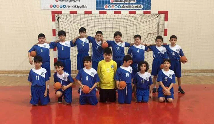 Zengin semtin fakir takımı: Kanlıcaspor 1 zengin semt H1li0660oJ