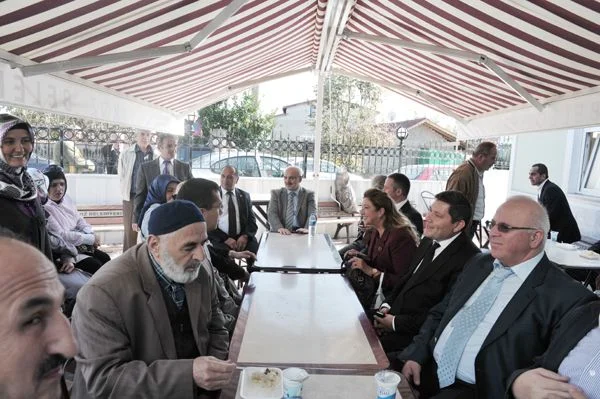 İki başkanı barıştıran bayram!.. 5 zer bi XCRf9KLYZt