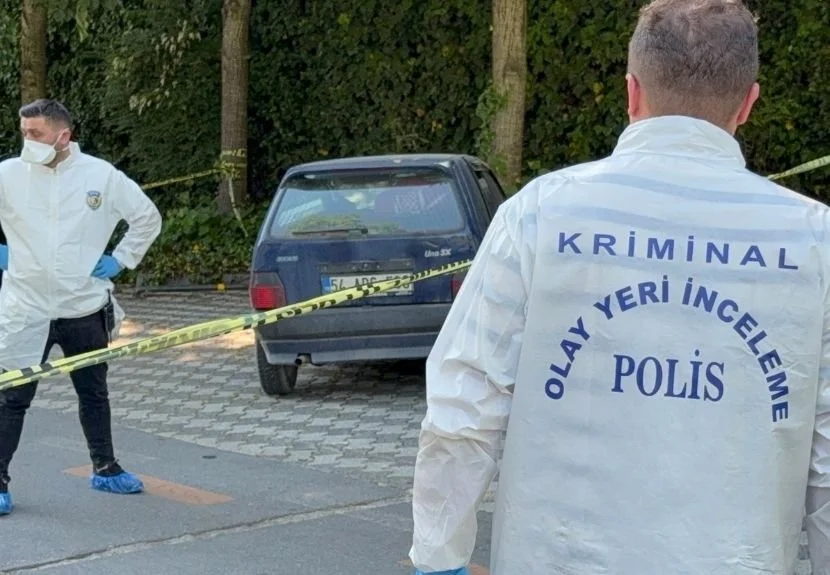 Beykoz'da park halindeki araçta 1 haftalık ceset bulundu 1 ces040 91gYtNy8DP
