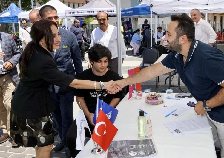 Beykoz’da iş arayanlar iş verenlerle buluştu 2 fuar27 4vHRE ALCS