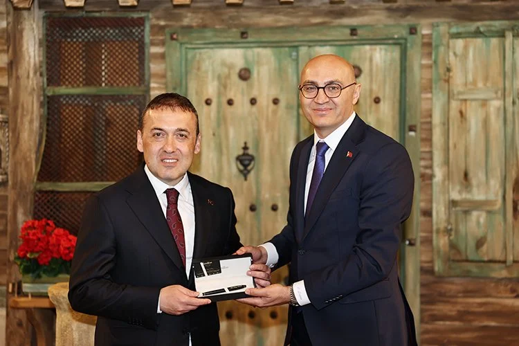 Faik Oktay Sözer Beykoz’dan dualarla uğurlandı 2 kaymakam beykoz 5 MRJie0mEAL