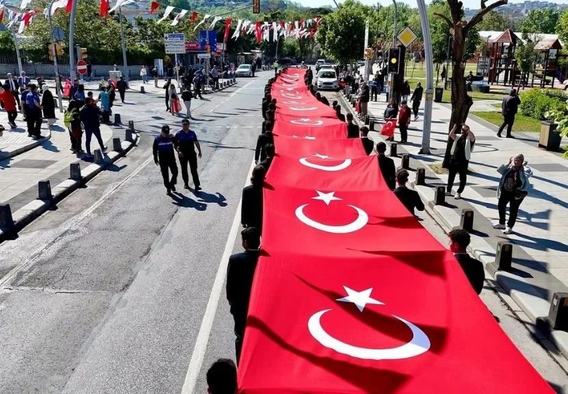 Beykoz’da yer gök kırmızı beyaz oldu 3 may190 fEho0ffynO