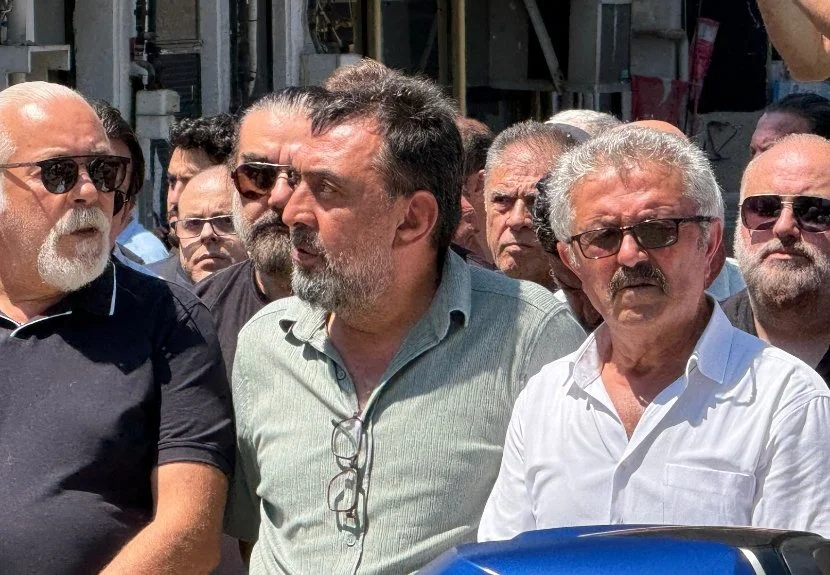 Beykoz tiyatro sanatçısını gözyaşlarıyla toprağa verdi 2 mehmetali18072 aktK8oOTzd