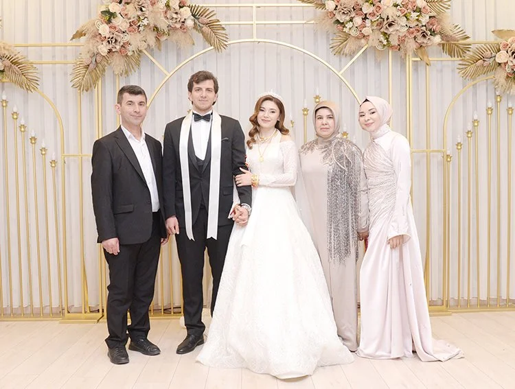 Bursa İnegöl’den Gür Ailesine hukukçu gelin 9 sinem kadir haber